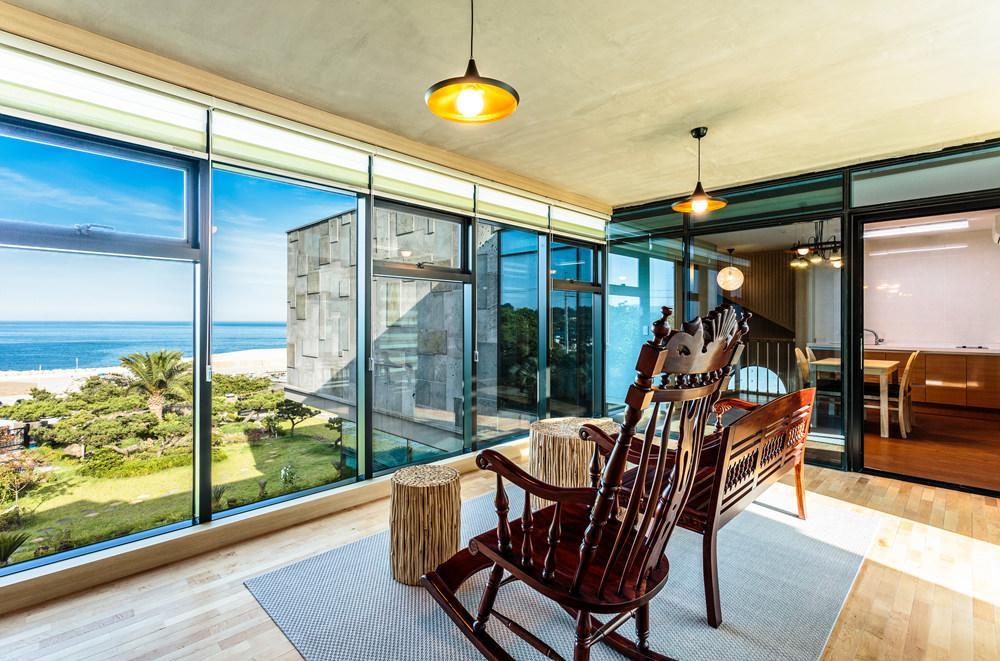 Cobeach Familiar Pension 西归浦市 外观 照片